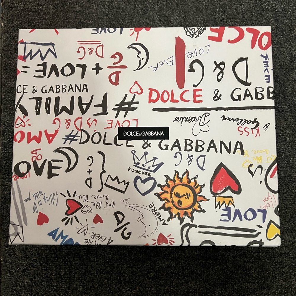 Dolce gabbana empty box.